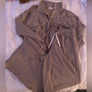 Aerie Cozy Terrycloth Tan Matching set
